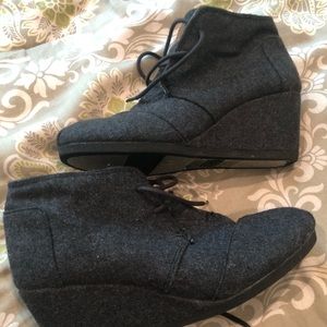 Gray Toms Desert Wedge
